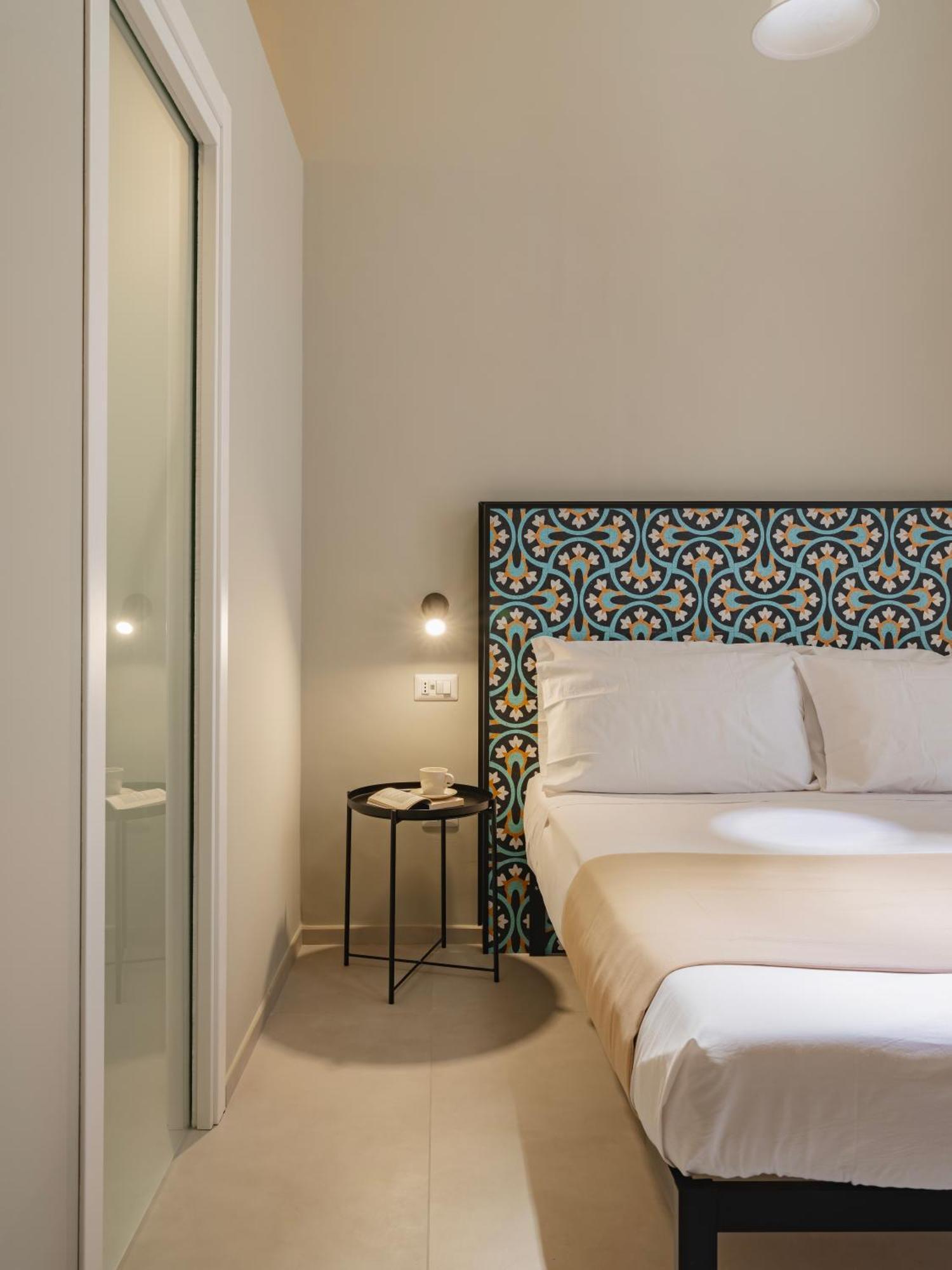 Hotel Almica24 Bari Exterior foto